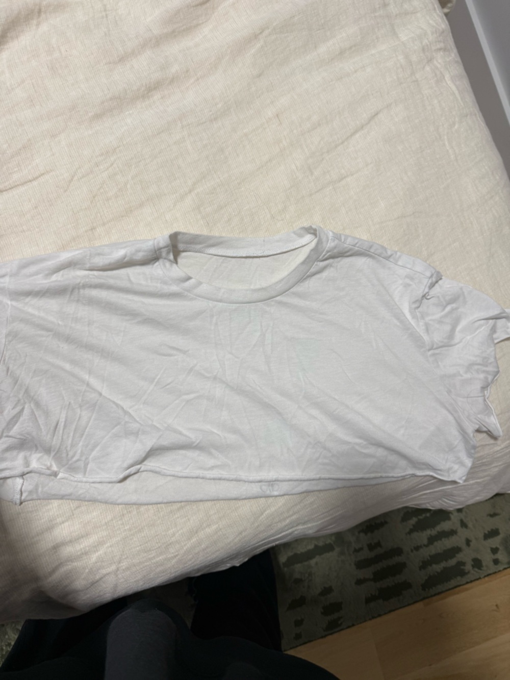 Alo cropped Short-Sleeve Shirt